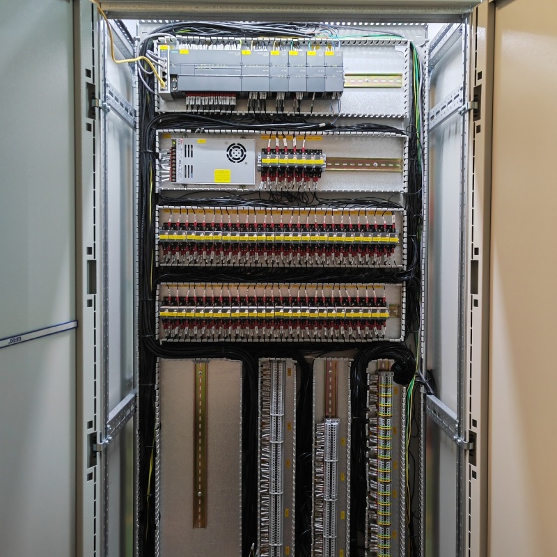 污水软启动 PLC 柜